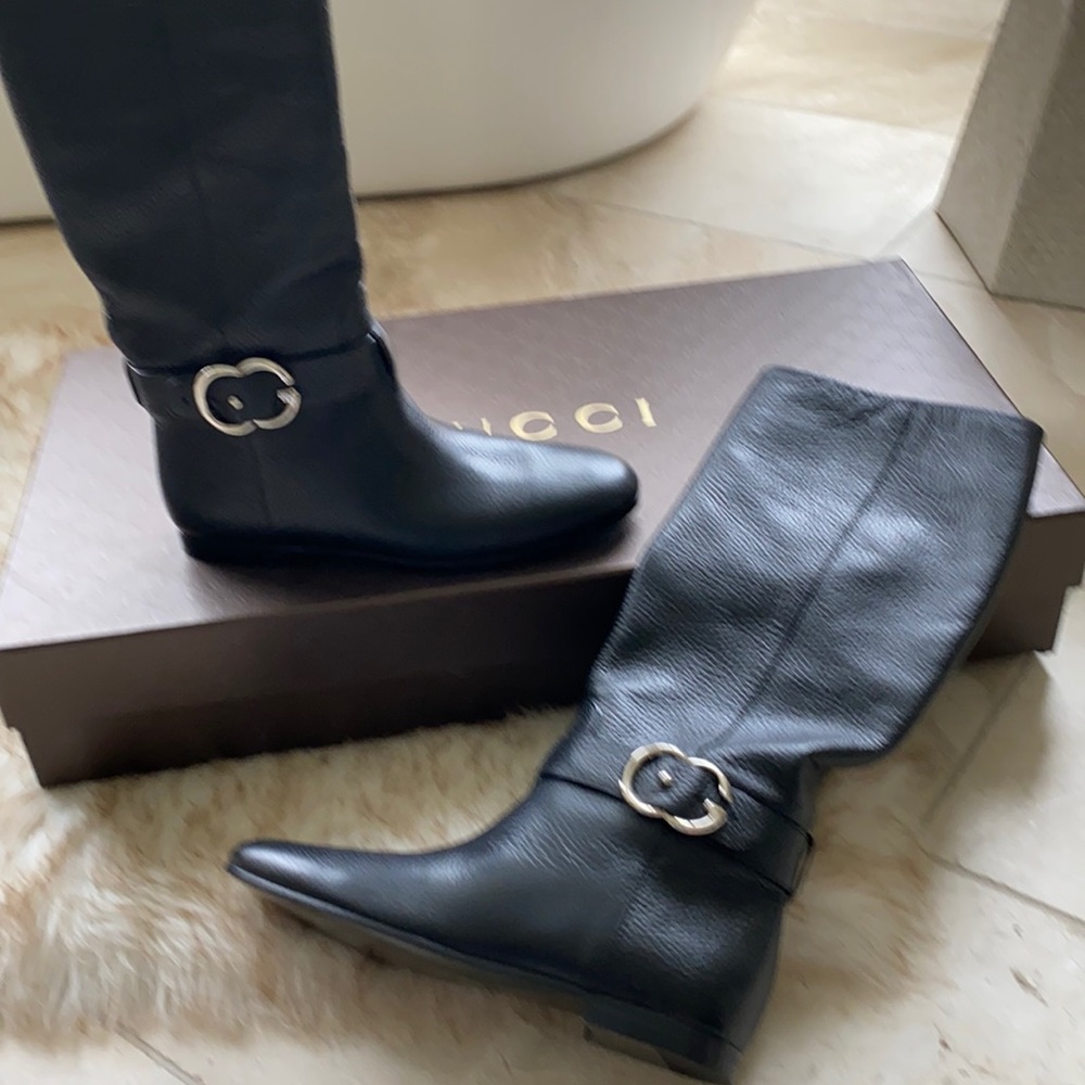 Gucci boots size 38